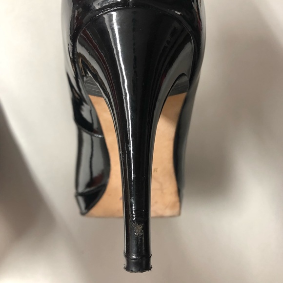 Cole Haan Black Patent Nike Air Heels - Picture 6 of 6